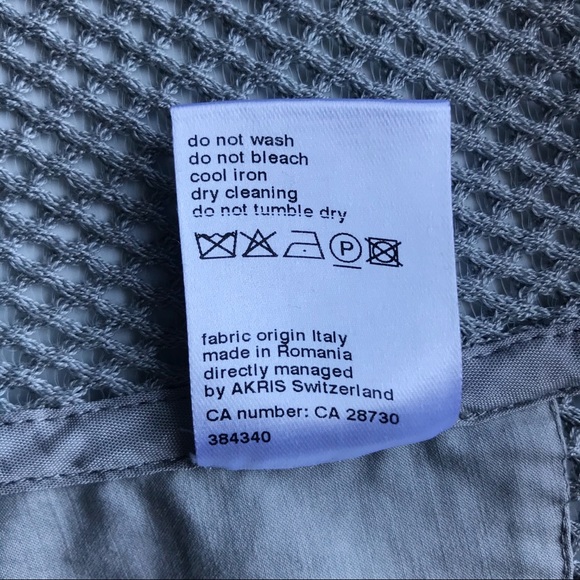 ➕ AKRIS PUNTO Asymmetrical Gray Light Zip Jacket - Picture 13 of 14